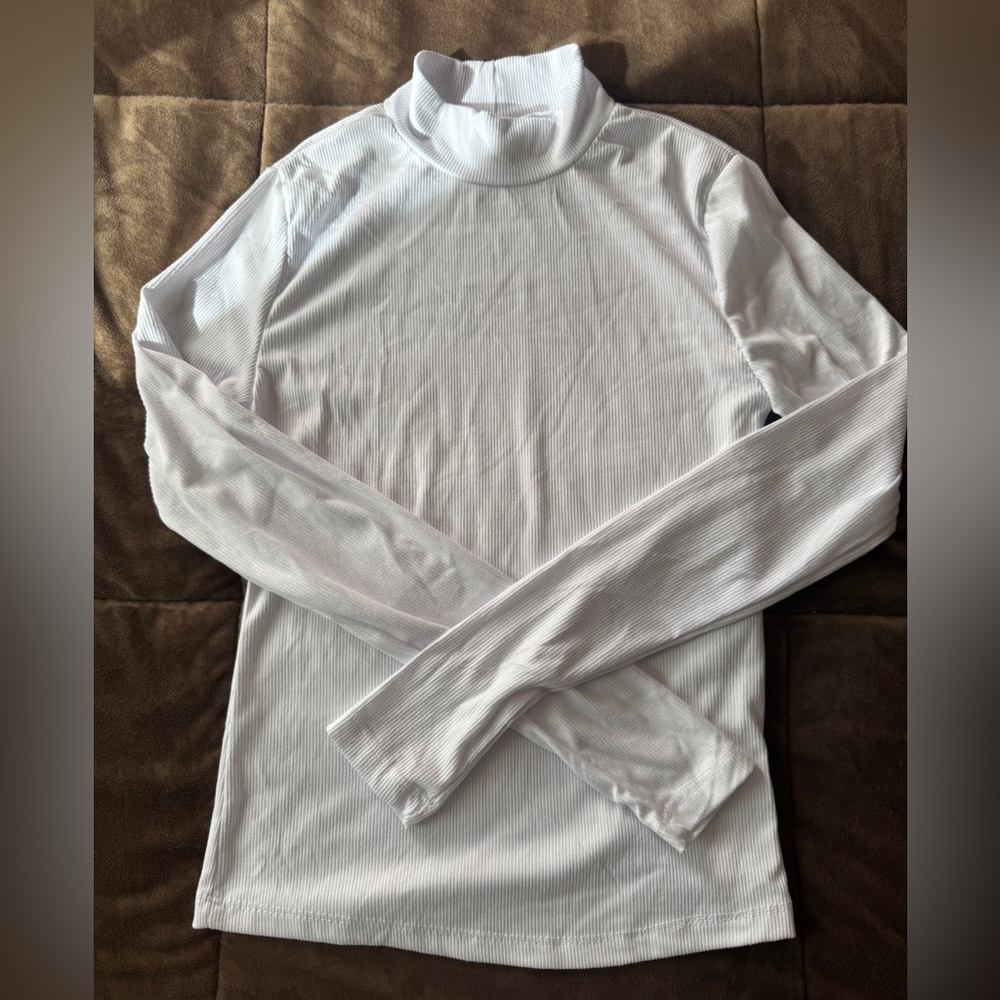 White tight fit turtle neck